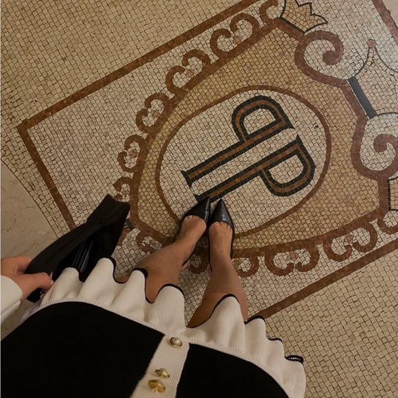 Meshki Black and White Sheath Dress with Notched Collar - Picture 3 of 3